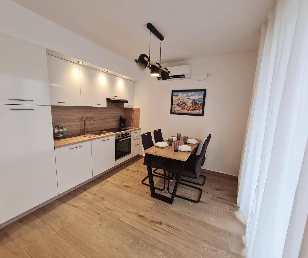 Bellistra Apartman Rabac - E Apartment Exterior photo